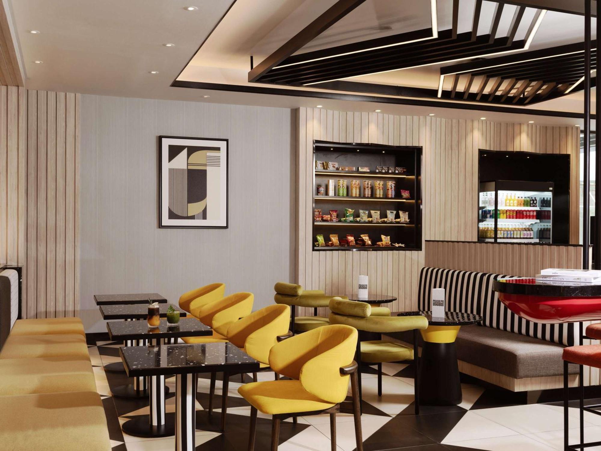 Tribe Living Bangkok Sukhumvit 39 By Accorhotels Exterior photo