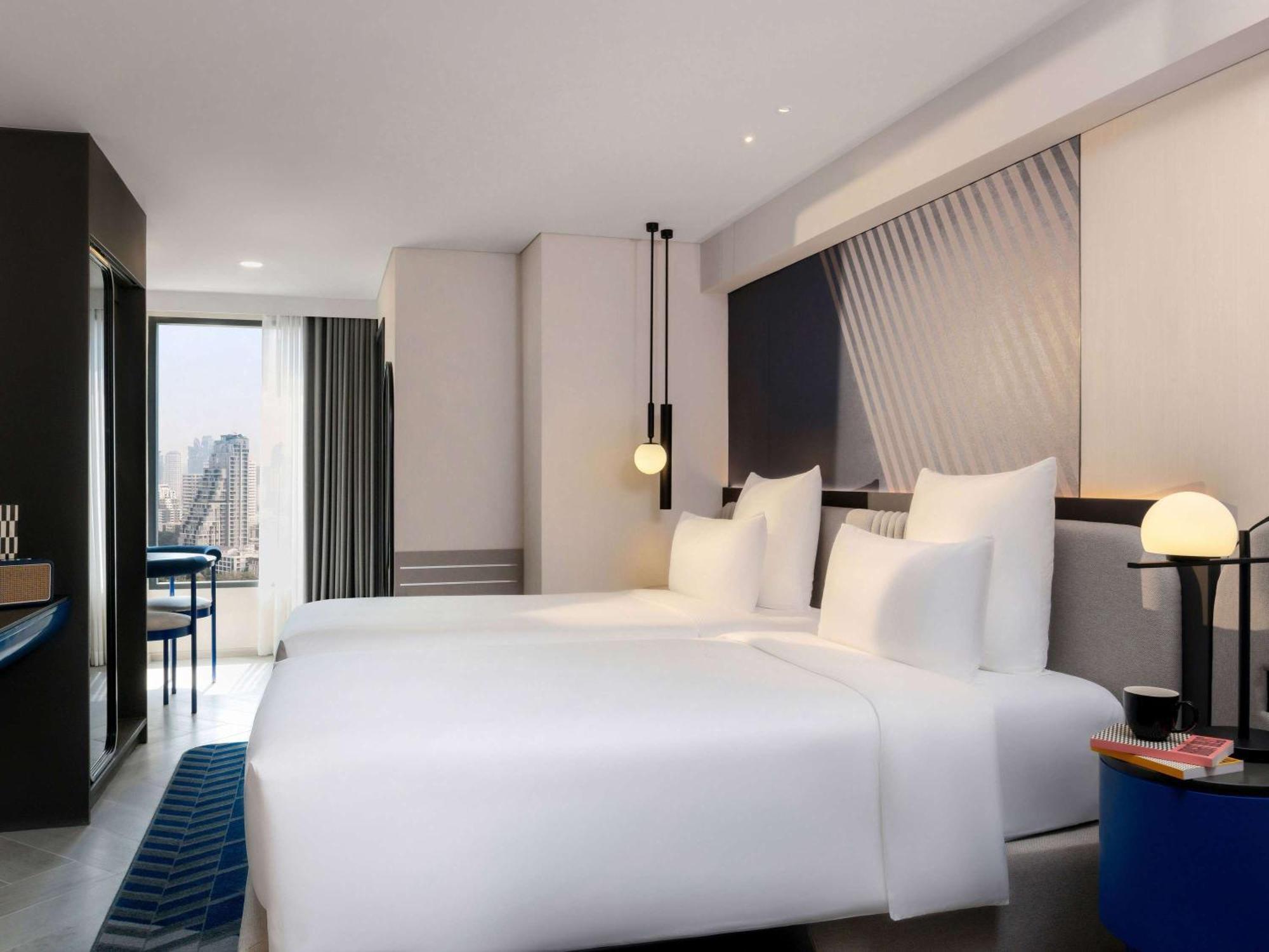 Tribe Living Bangkok Sukhumvit 39 By Accorhotels Exterior photo