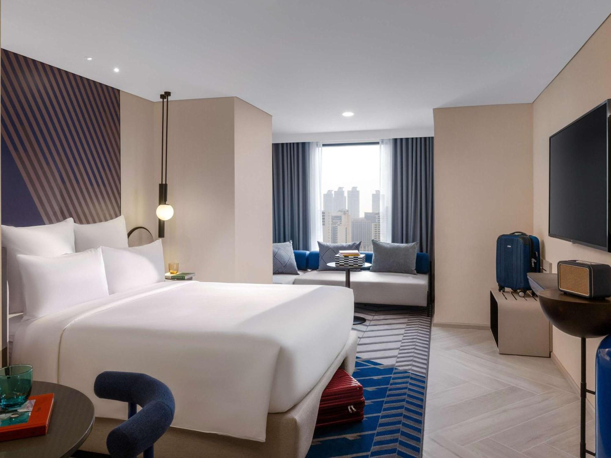 Tribe Living Bangkok Sukhumvit 39 By Accorhotels Exterior photo