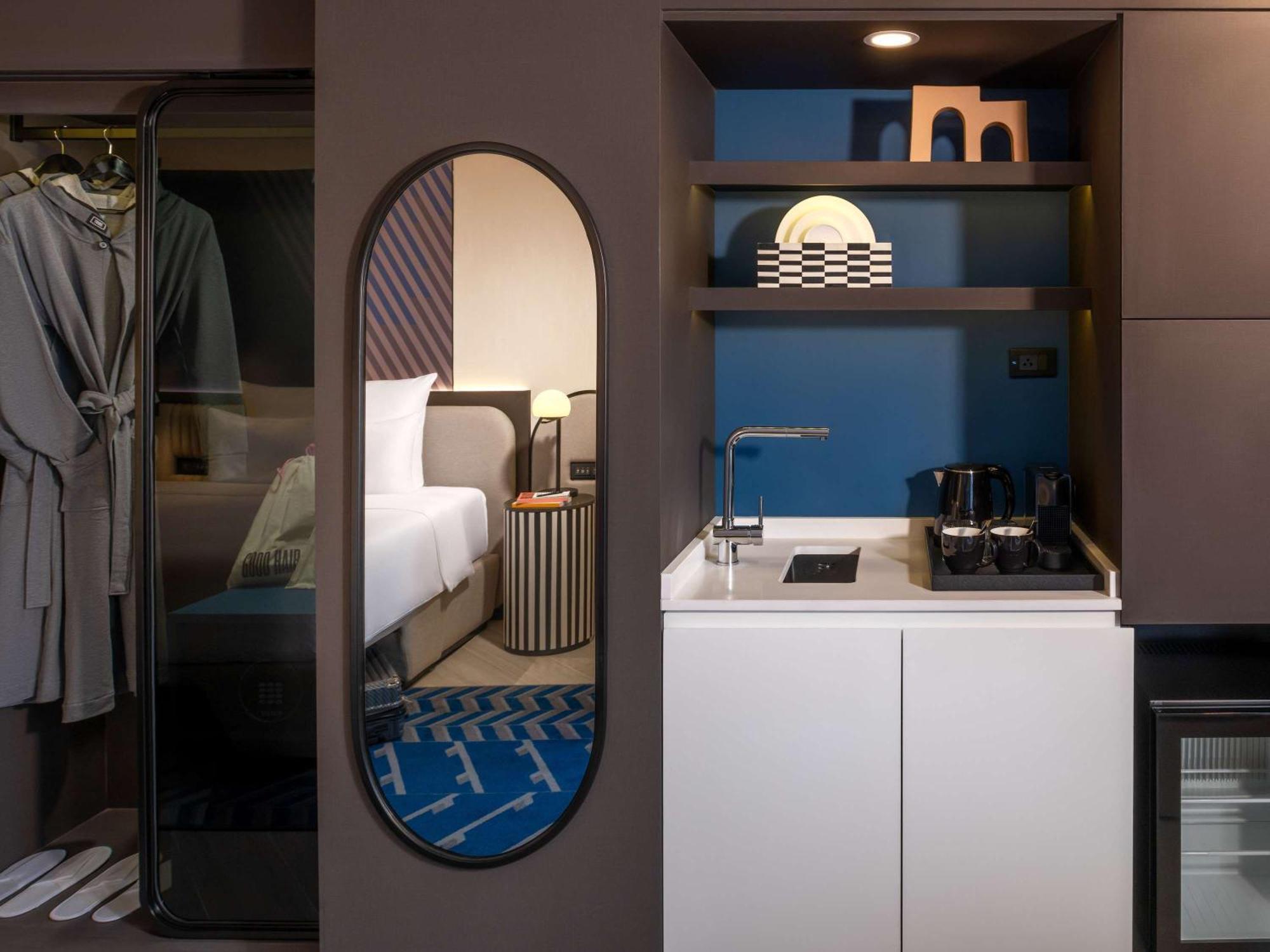 Tribe Living Bangkok Sukhumvit 39 By Accorhotels Exterior photo